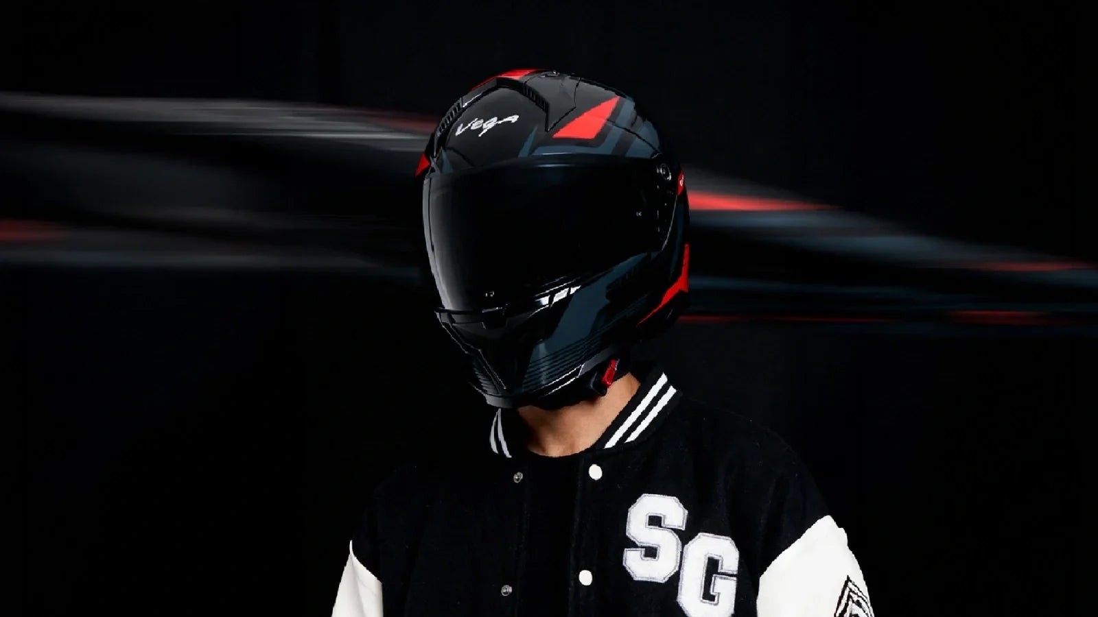 How to Compare Helmet Materials: ABS vs Polycarbonate Before You Buy