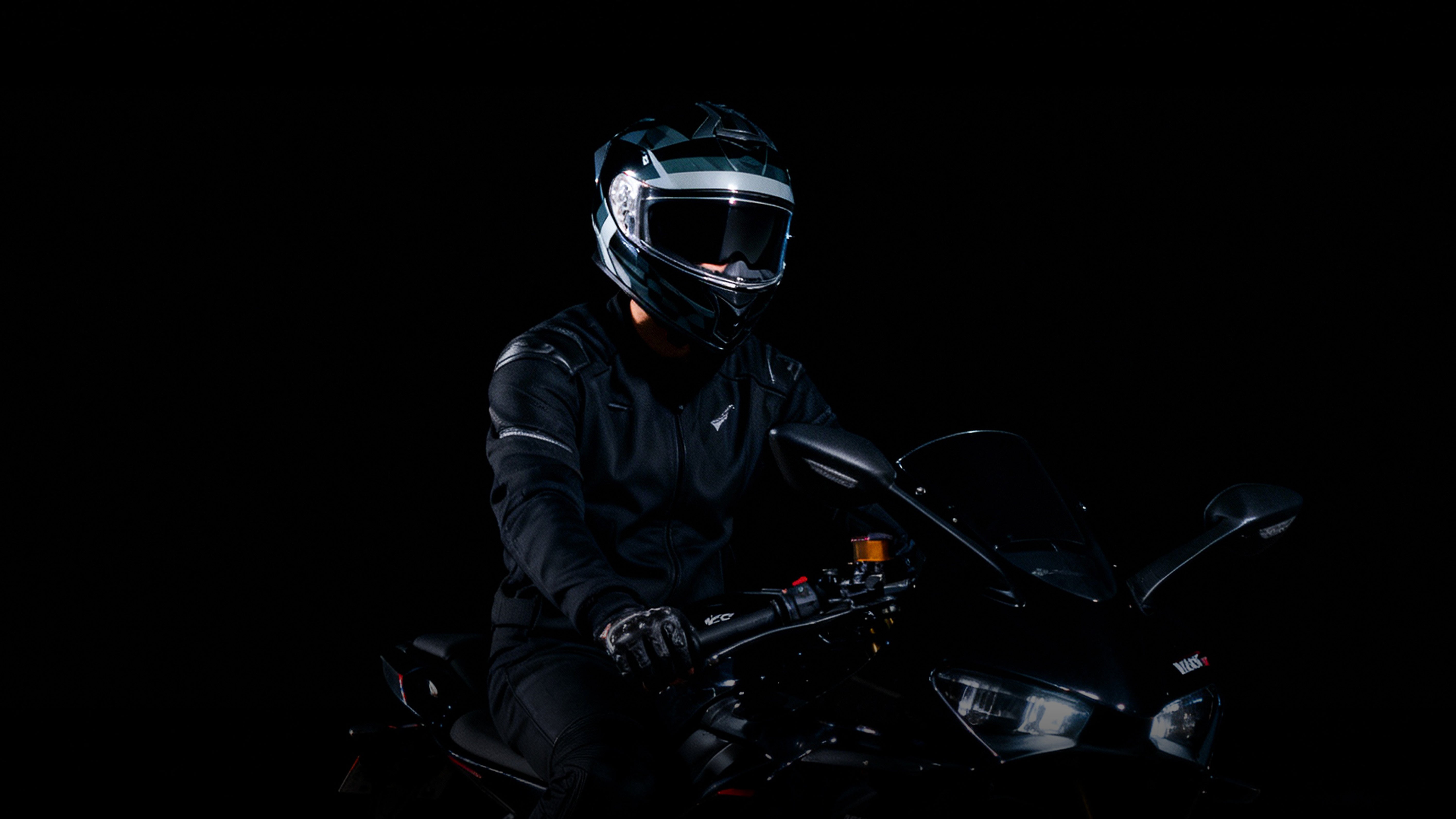 Helmet Safety Guide: Essential Tips for Every Rider
