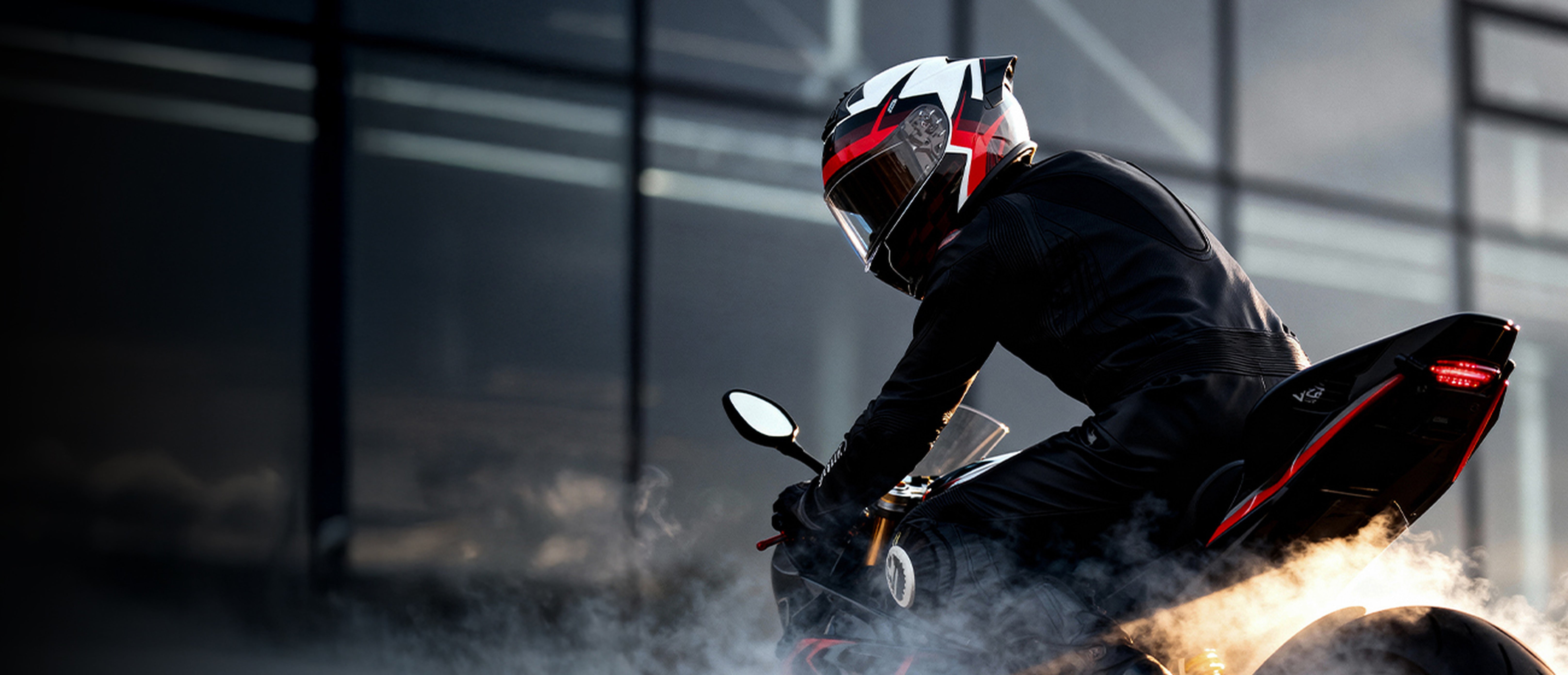 How to Choose the Safest Motorcycle Helmet for Indian Road Conditions